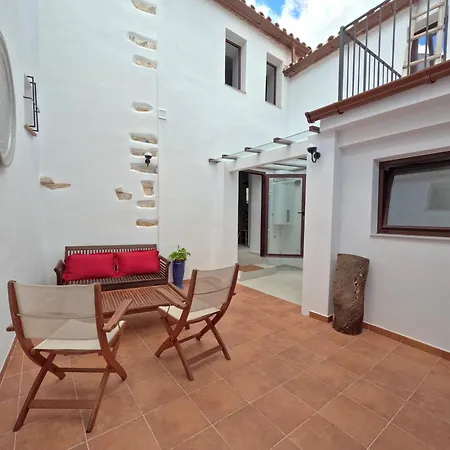 En Con Patio Andaluz, Chimenea Y Sala Multiusos Montejaque